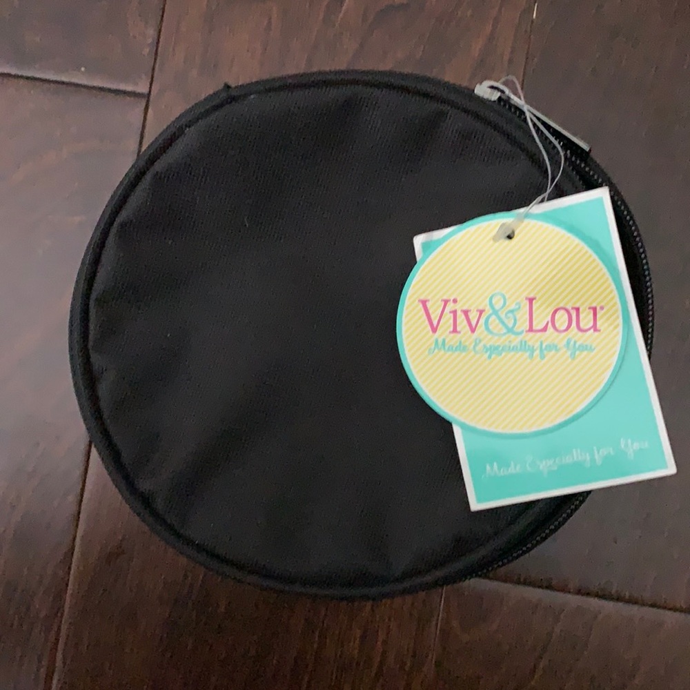 Viv & Lou Black around Jewelry Travel Case FREE WITH BUNDLE